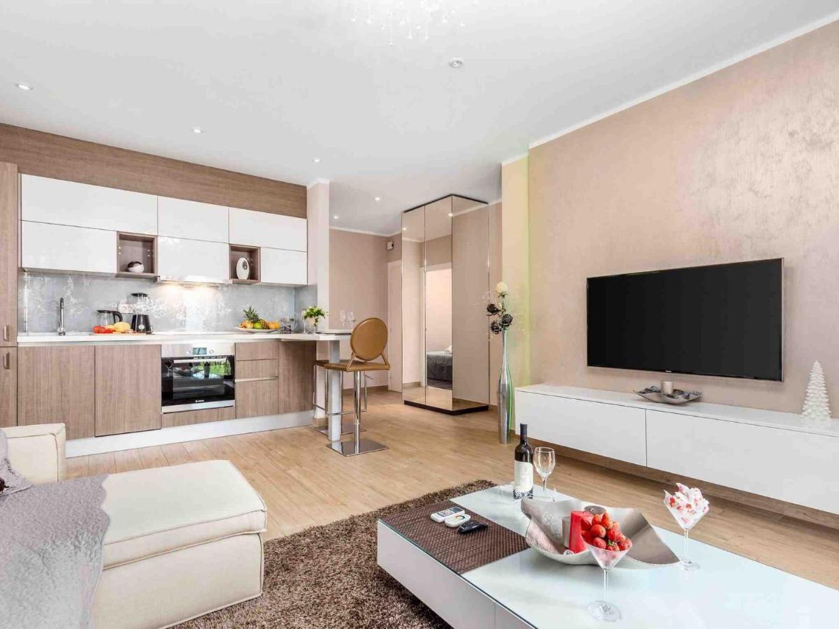 Srok Apartments With Pool Kastav Esterno foto